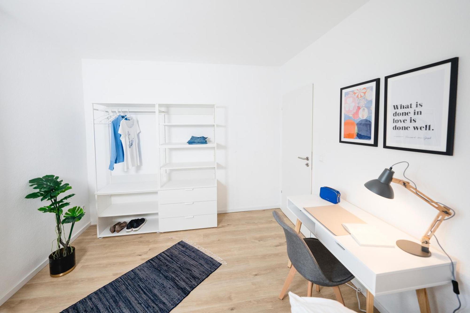 Stadtrand Oase Karlsruhe Mit Balkon Екстериор снимка