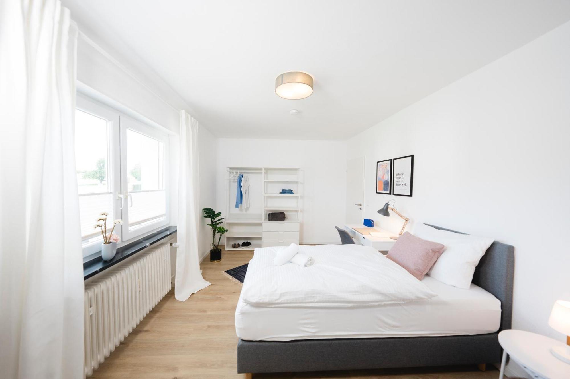 Stadtrand Oase Karlsruhe Mit Balkon Екстериор снимка