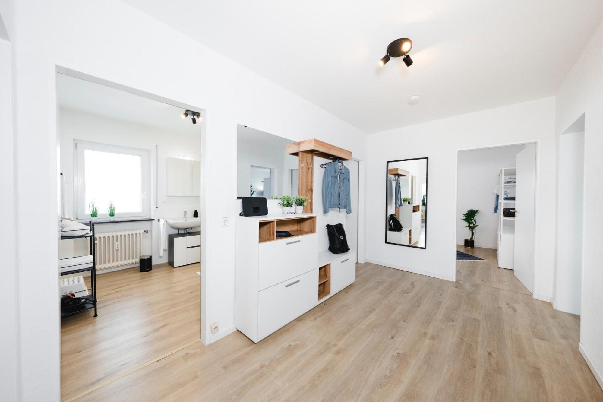 Stadtrand Oase Karlsruhe Mit Balkon Екстериор снимка